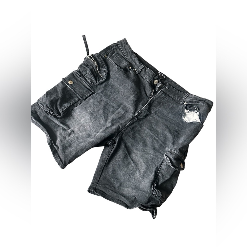 Forever 21 Black Denim Cargo Shorts - size 36